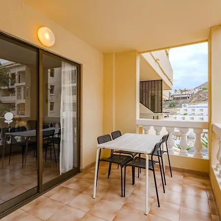 2 Bed With Pool View Castle Harbour C202 Los Cristianos (Tenerife)