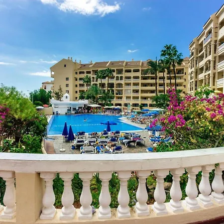 2 Bed With Pool View Castle Harbour C202